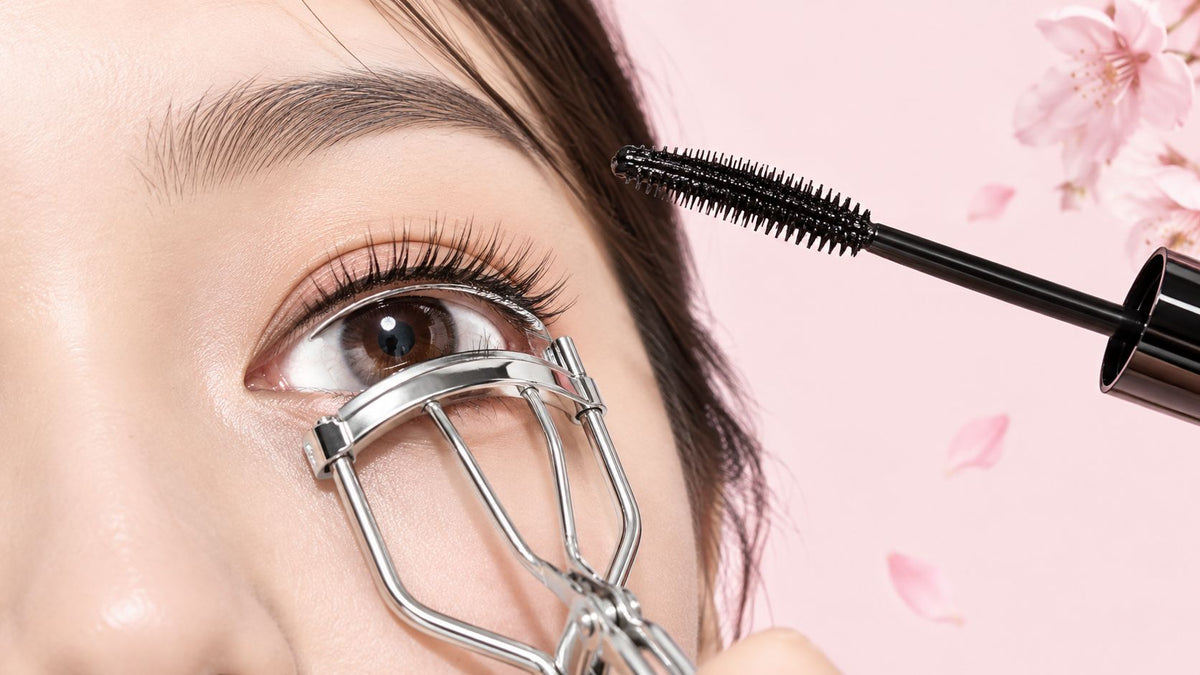 Japanese Mascara for Straight Lashes: A Practical Guide