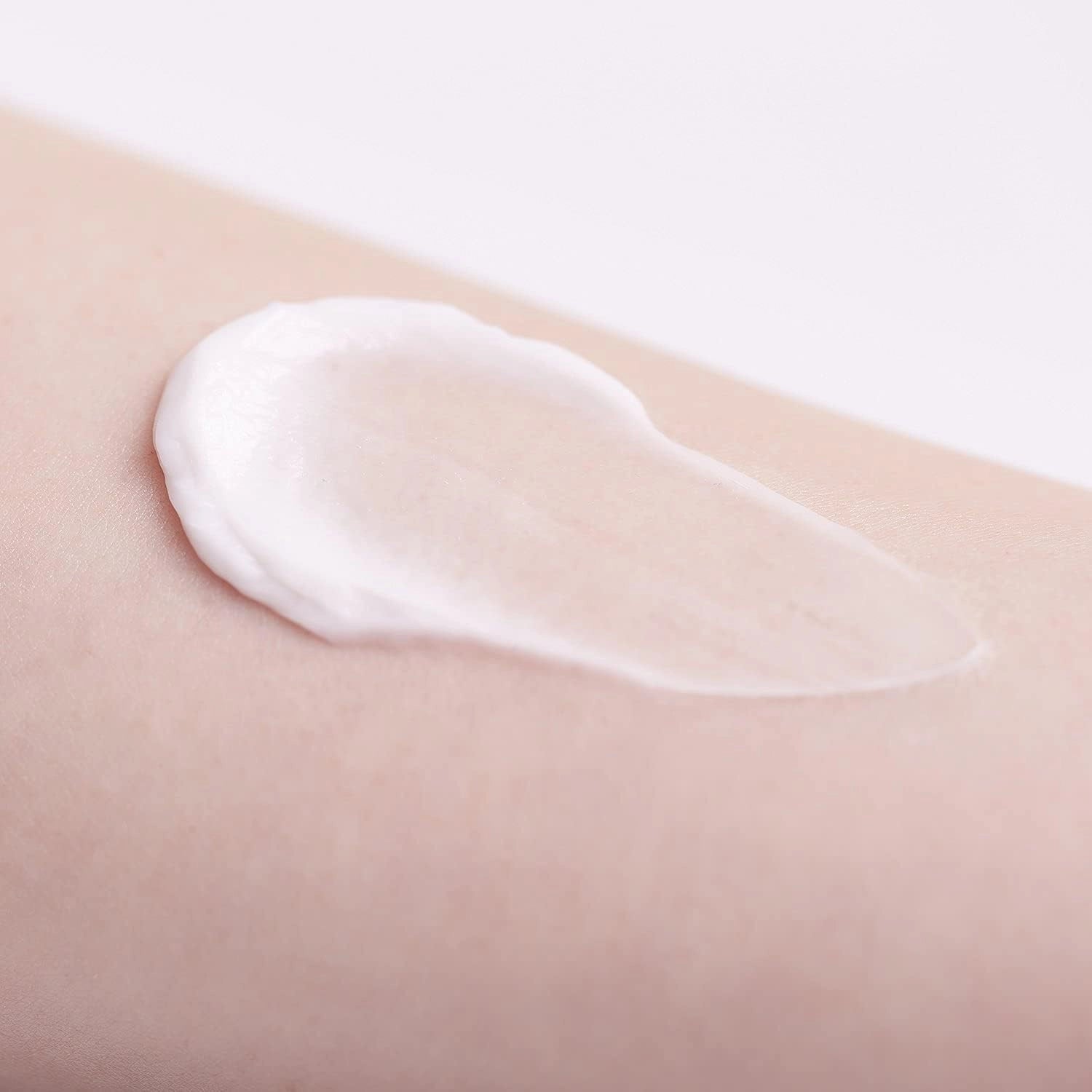 Chifure Deep Moisture Cream Aging Care 54g - Buy Me Japan