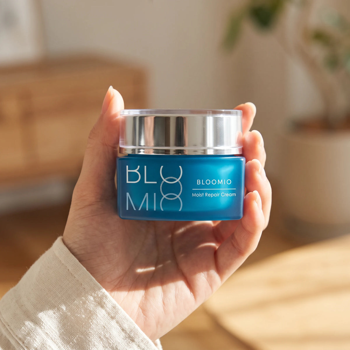 BLOOMIO Moist Repair Cream 30g — ON HAND lifestyle view