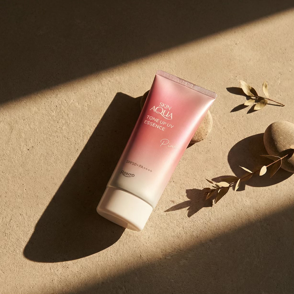 Skin Aqua Tone Up UV Essence Pink SPF 50+ PA++++ 70g