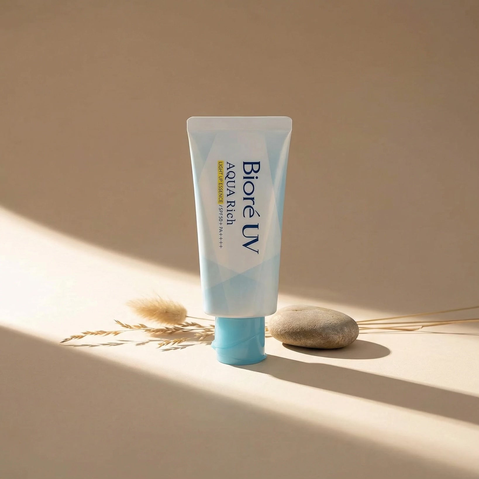 Biore UV Aqua Rich Light Up Essence SPF 50+ PA++++ 70g