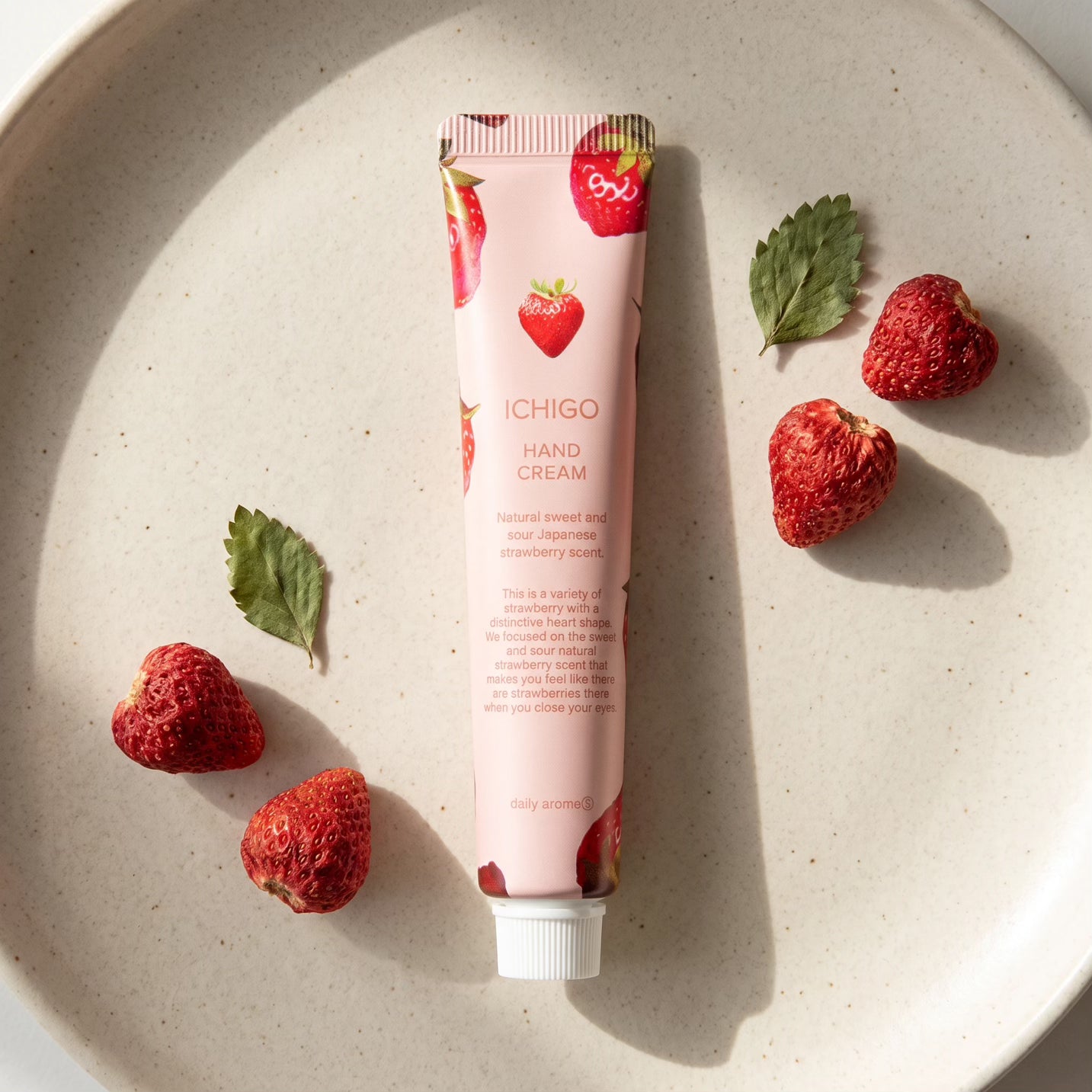Daily Aroma Ichigo (Strawberry) Hand Cream 20g