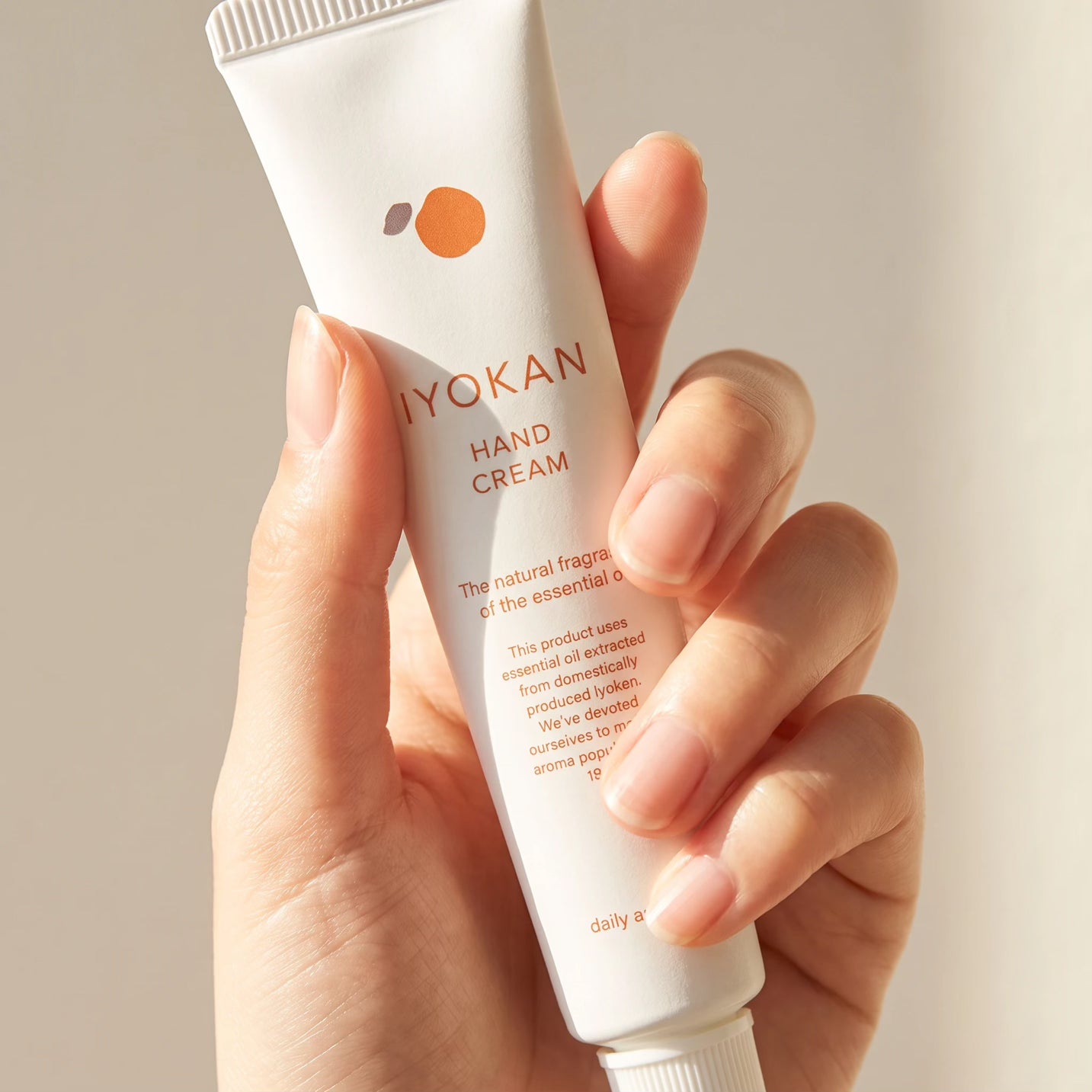 Daily Aroma Iyokan (Japanese Mandarin) Hand Cream 20g/75g