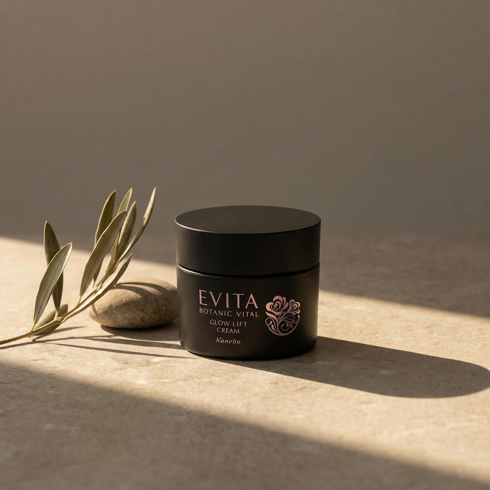 Kanebo Evita Botanic Vital Glow Lift Cream (Elegant Rose Fragrance) 35g