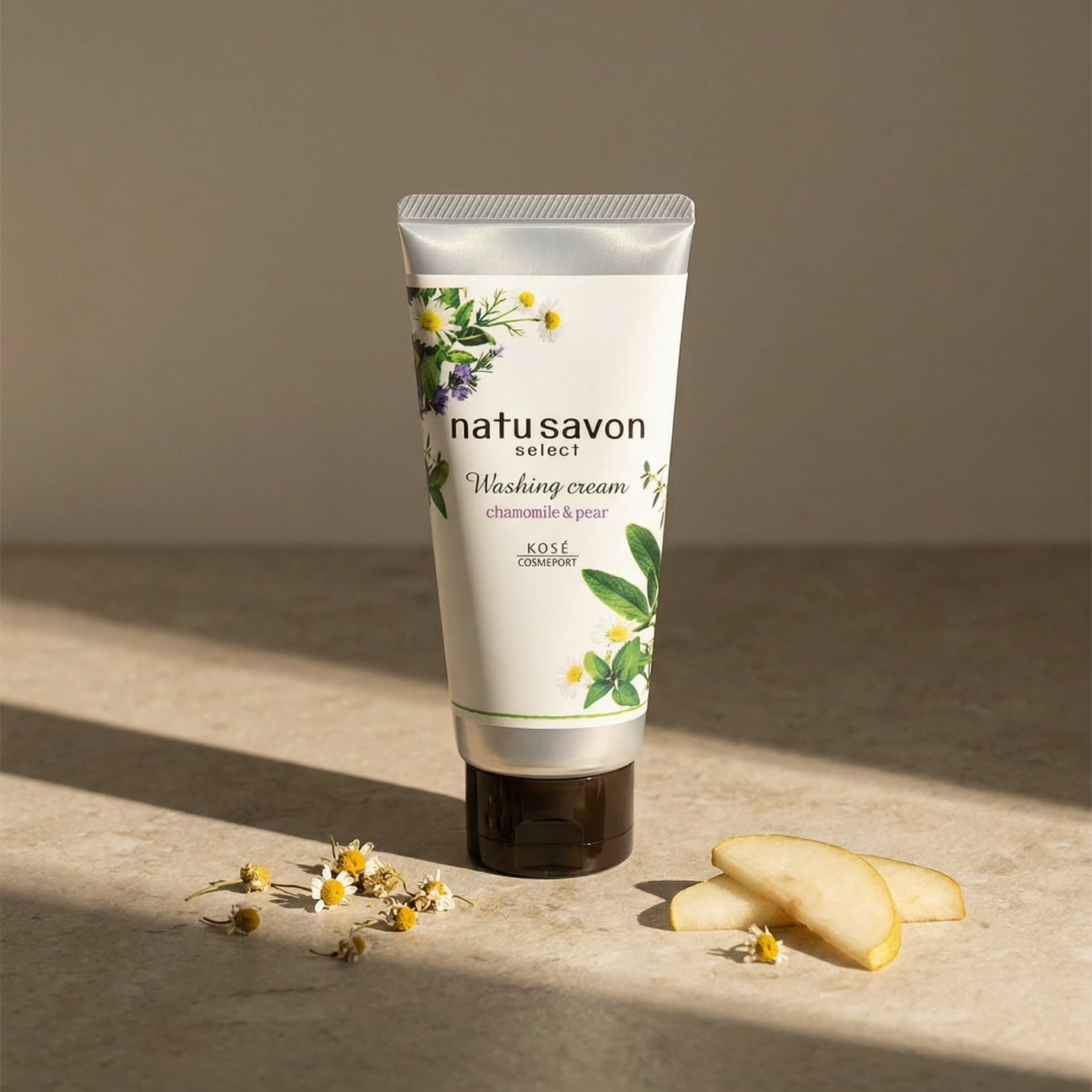 Kose Softymo Natu Savon Face Washing Cream Chamomile & Pear 130g