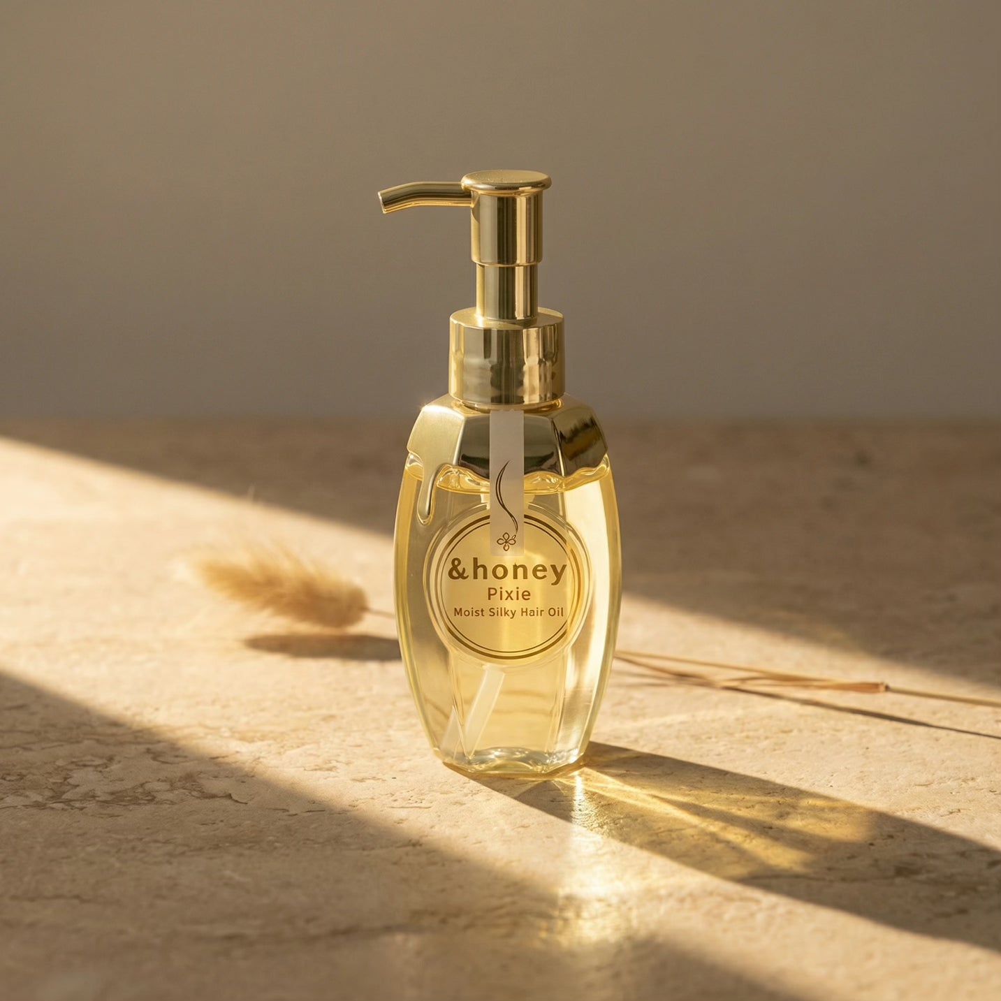 & Honey Pixie Moist Silky Hair Oil 100ml