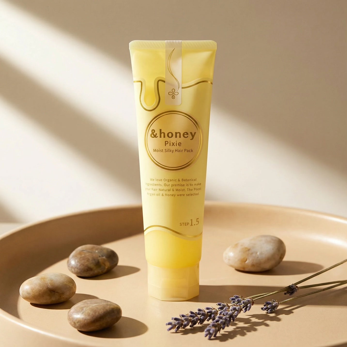 & Honey Pixie Moist Silky Hair Mask 130g