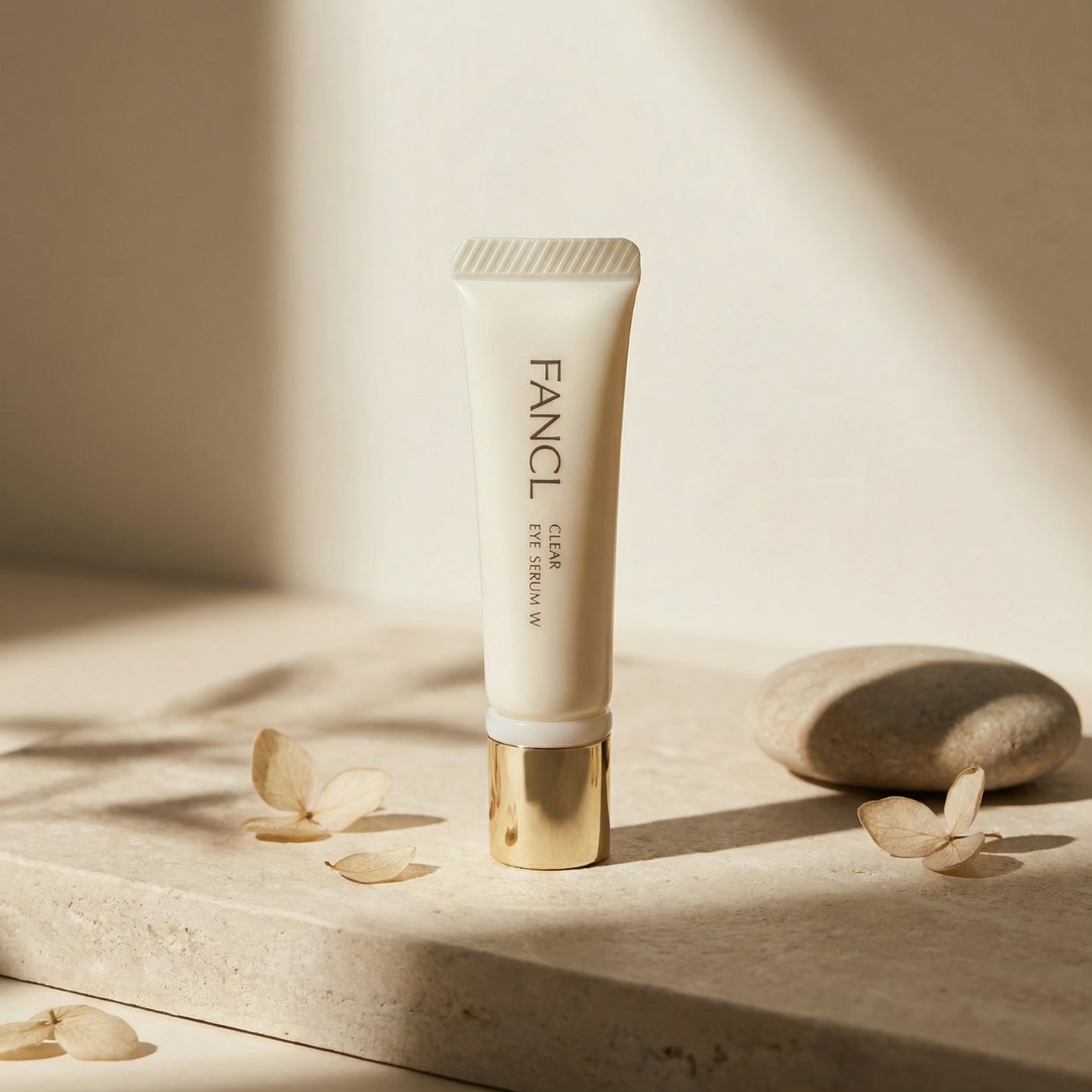 Fancl Clear Eye Serum W 8g