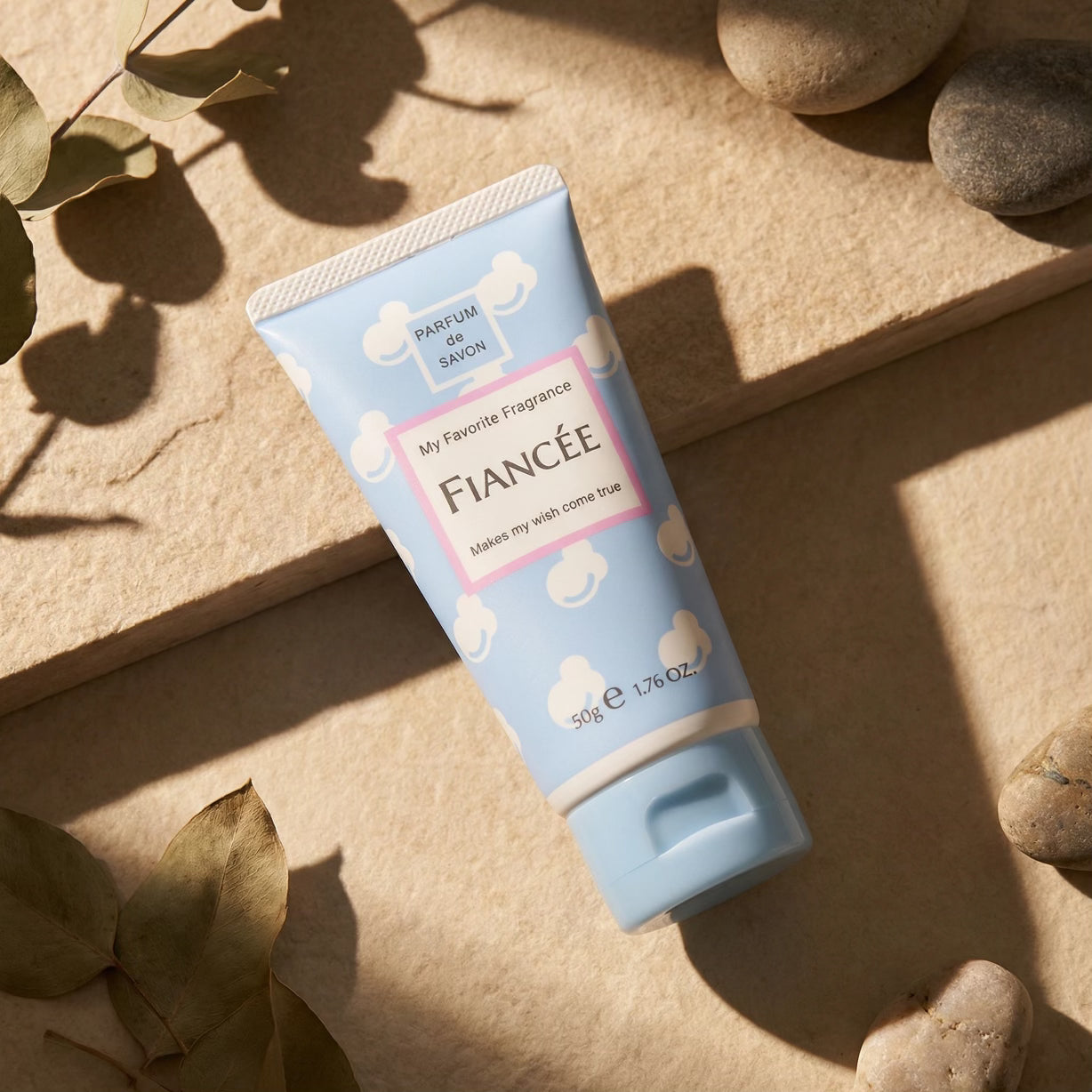 Fiancee Hand Cream (Parfum de Savon) 50g