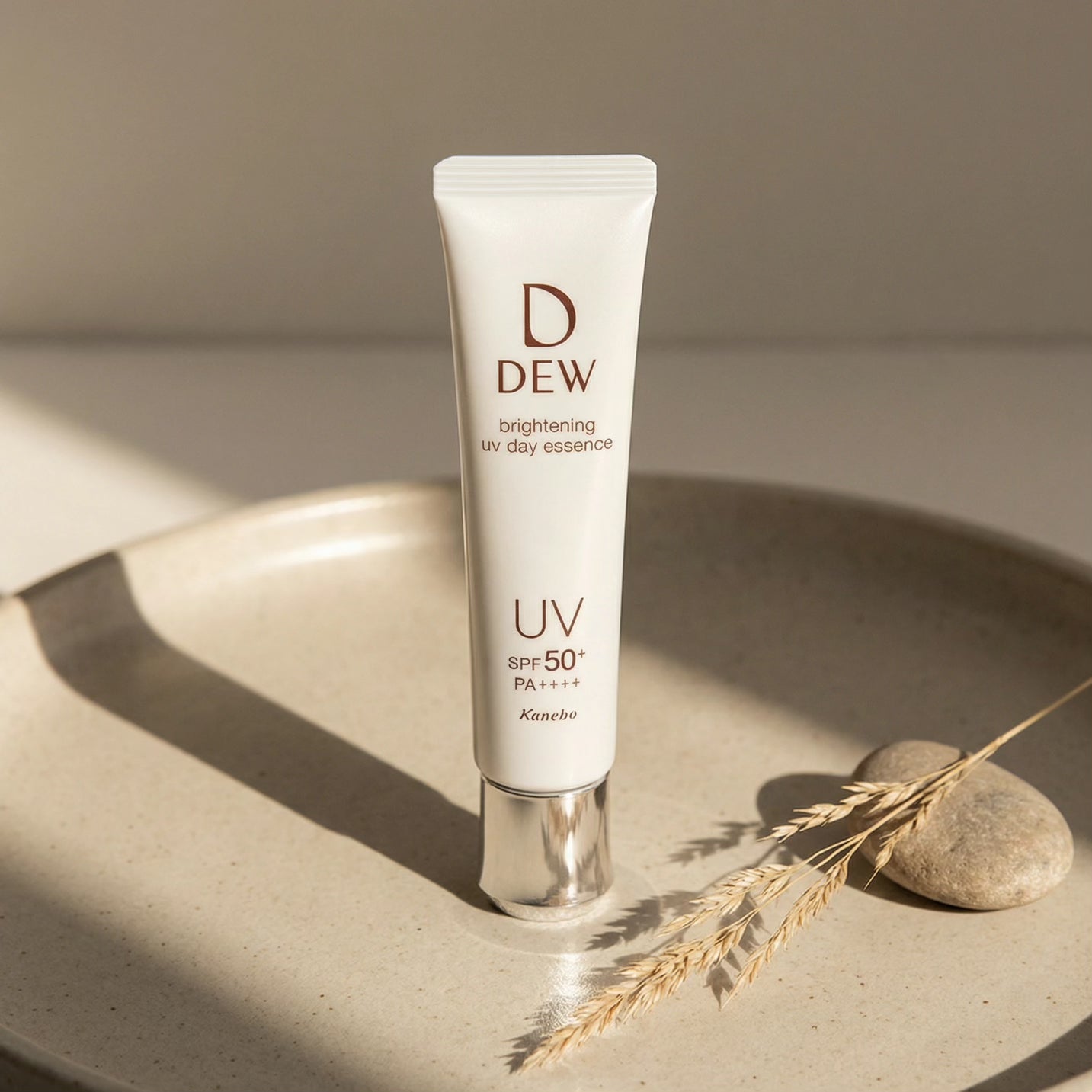 Kanebo DEW Brightening UV Day Essence SPF50+ PA++++ 40g