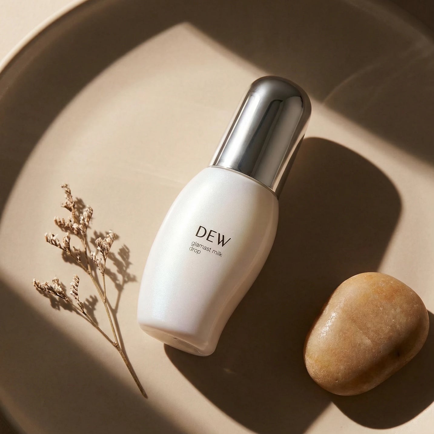 Kanebo DEW Glamast Milk Drop 80ml