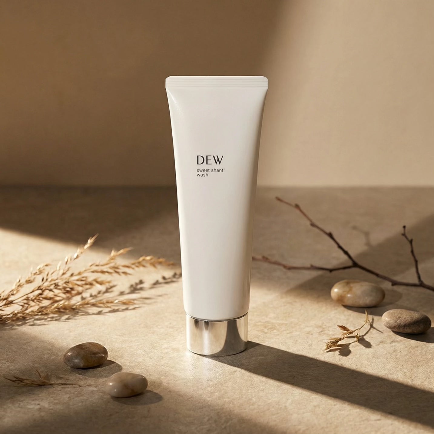 Kanebo DEW Sweet Shanti Wash 125g