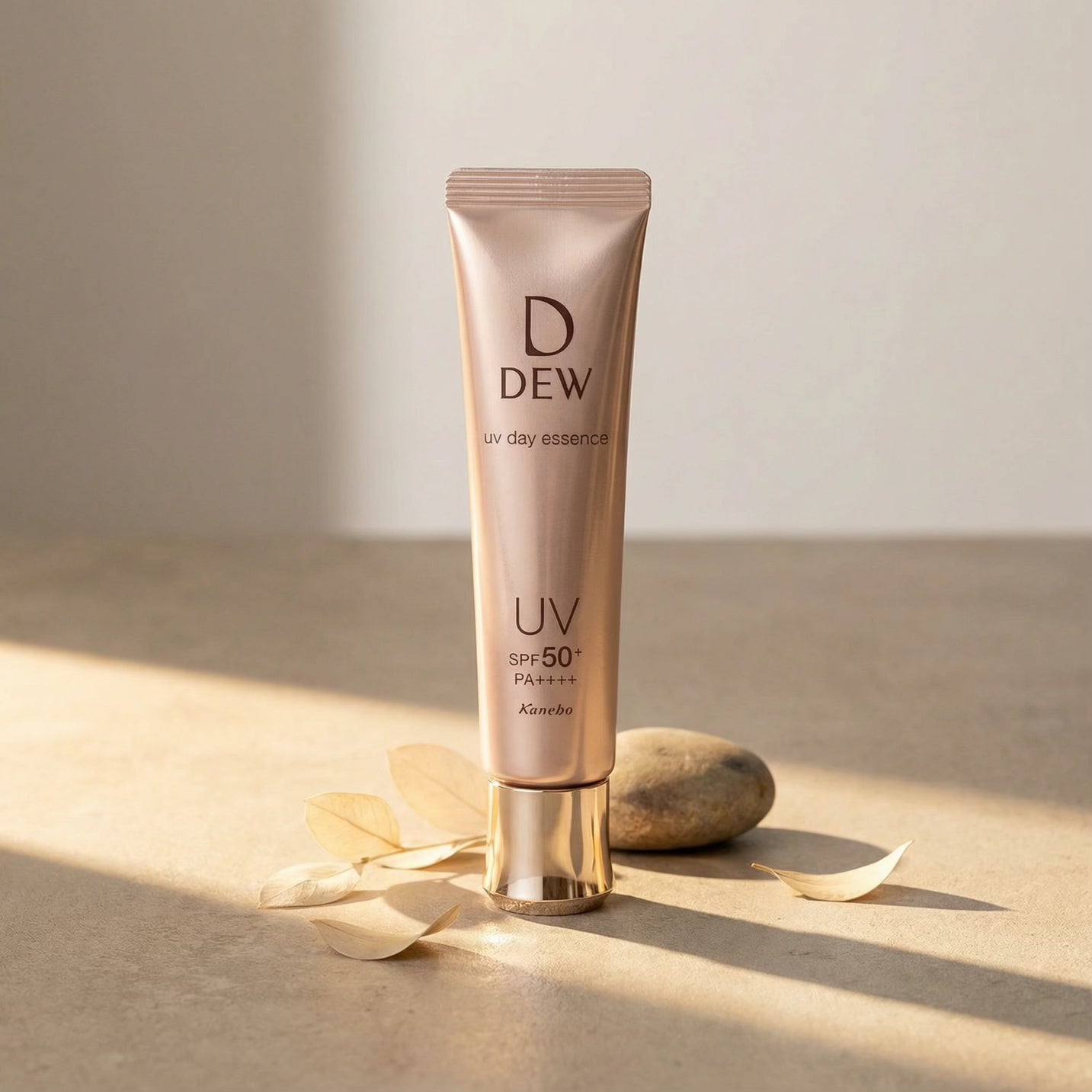 Kanebo DEW UV Day Essence SPF50+ PA++++ 40g