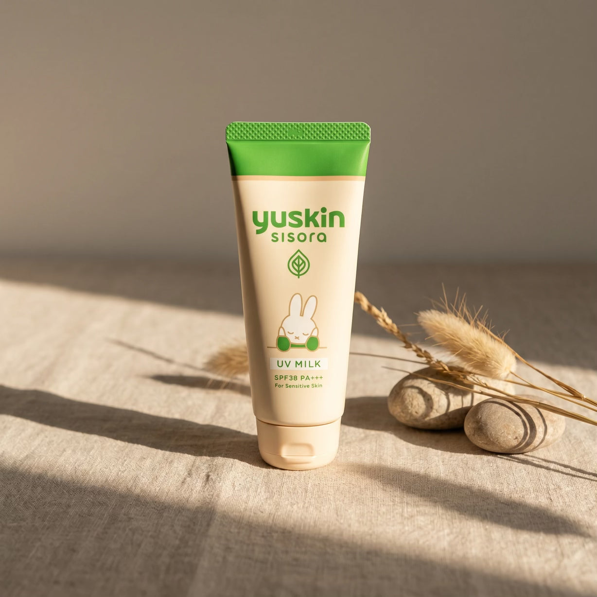 Yuskin Sisora UV Milk SPF 38 PA+++ 80g