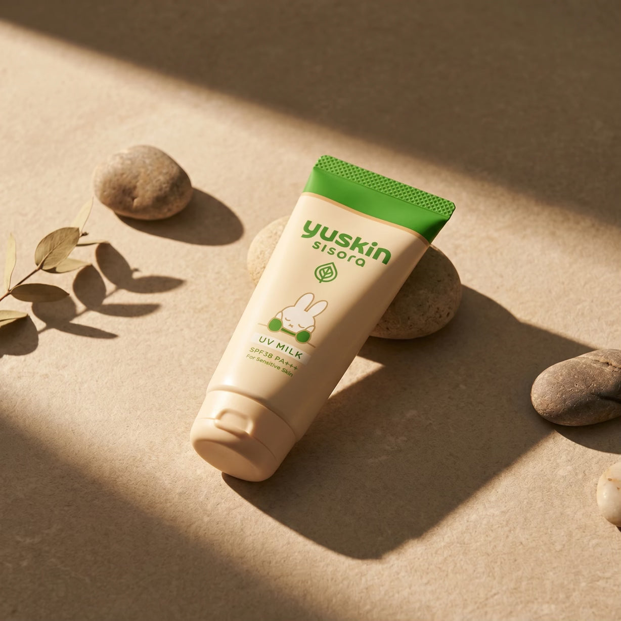 Yuskin Sisora UV Milk SPF 38 PA+++ 80g