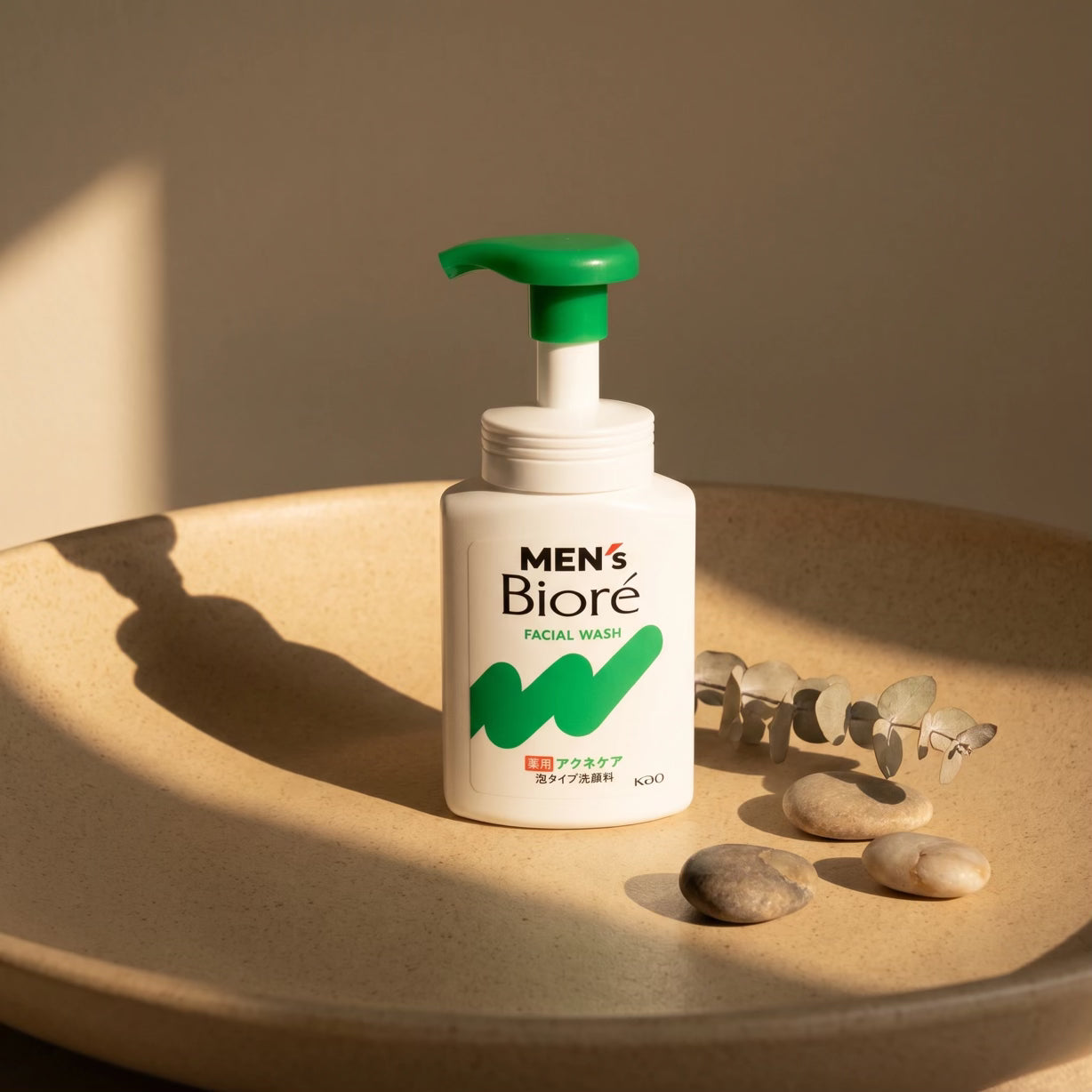 Biore Men's Acne Care Facial Foam Cleanser 150ml