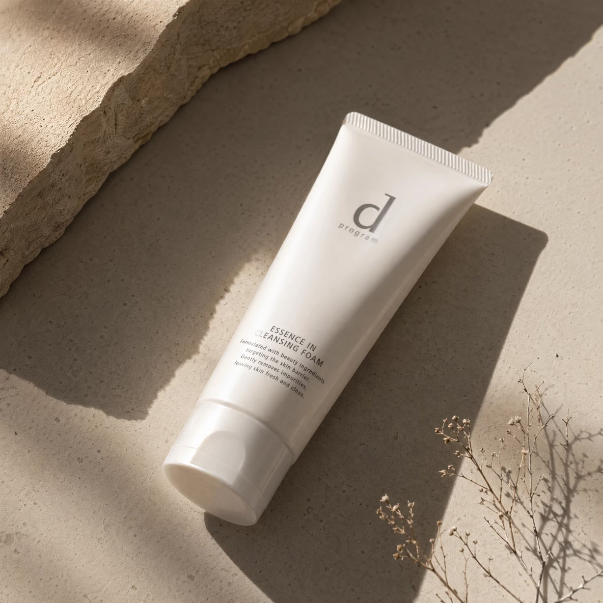 Shiseido D Program Essence In Cleansing Foam 120g