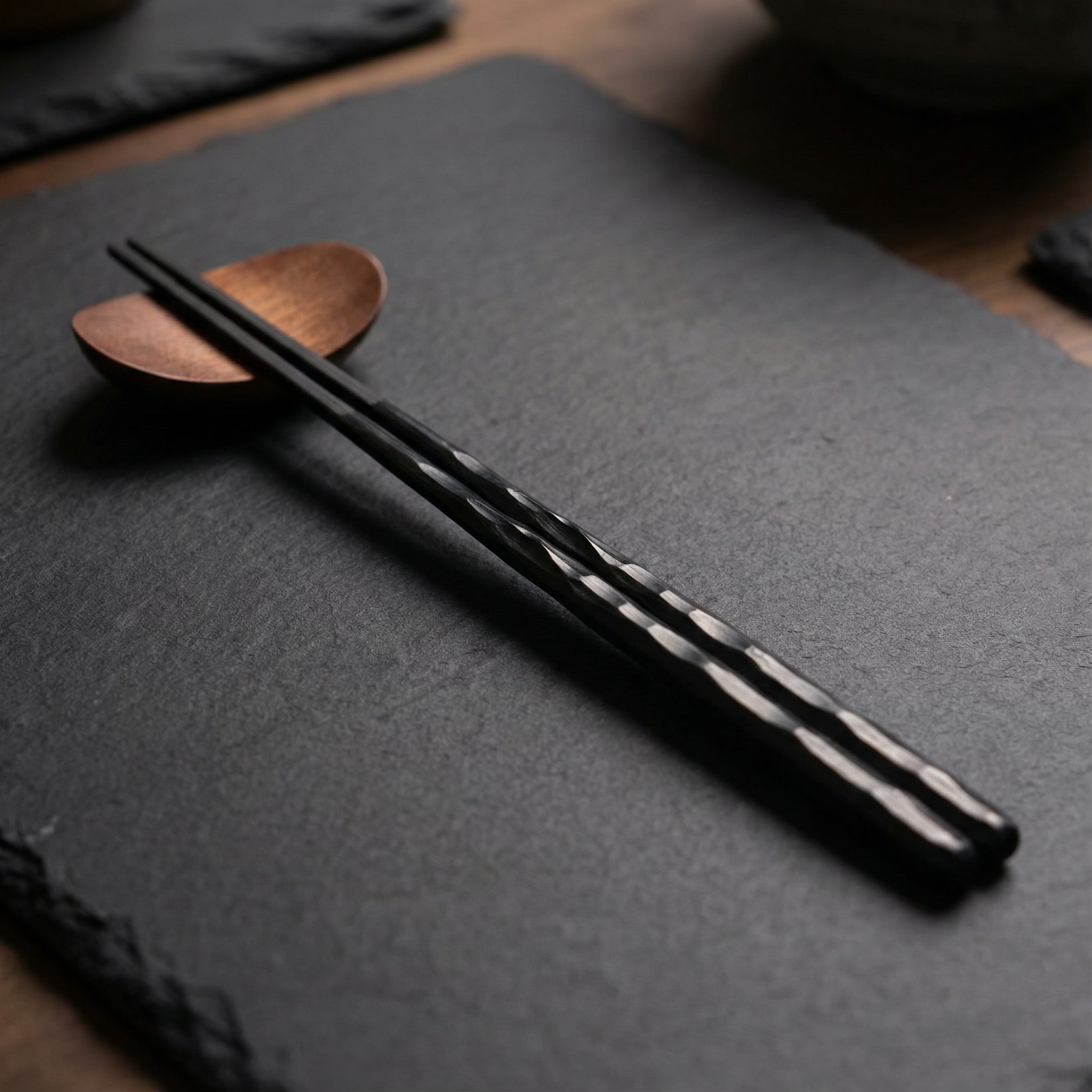 Daiso Rustic Style Chopsticks N88 (2 Pairs)