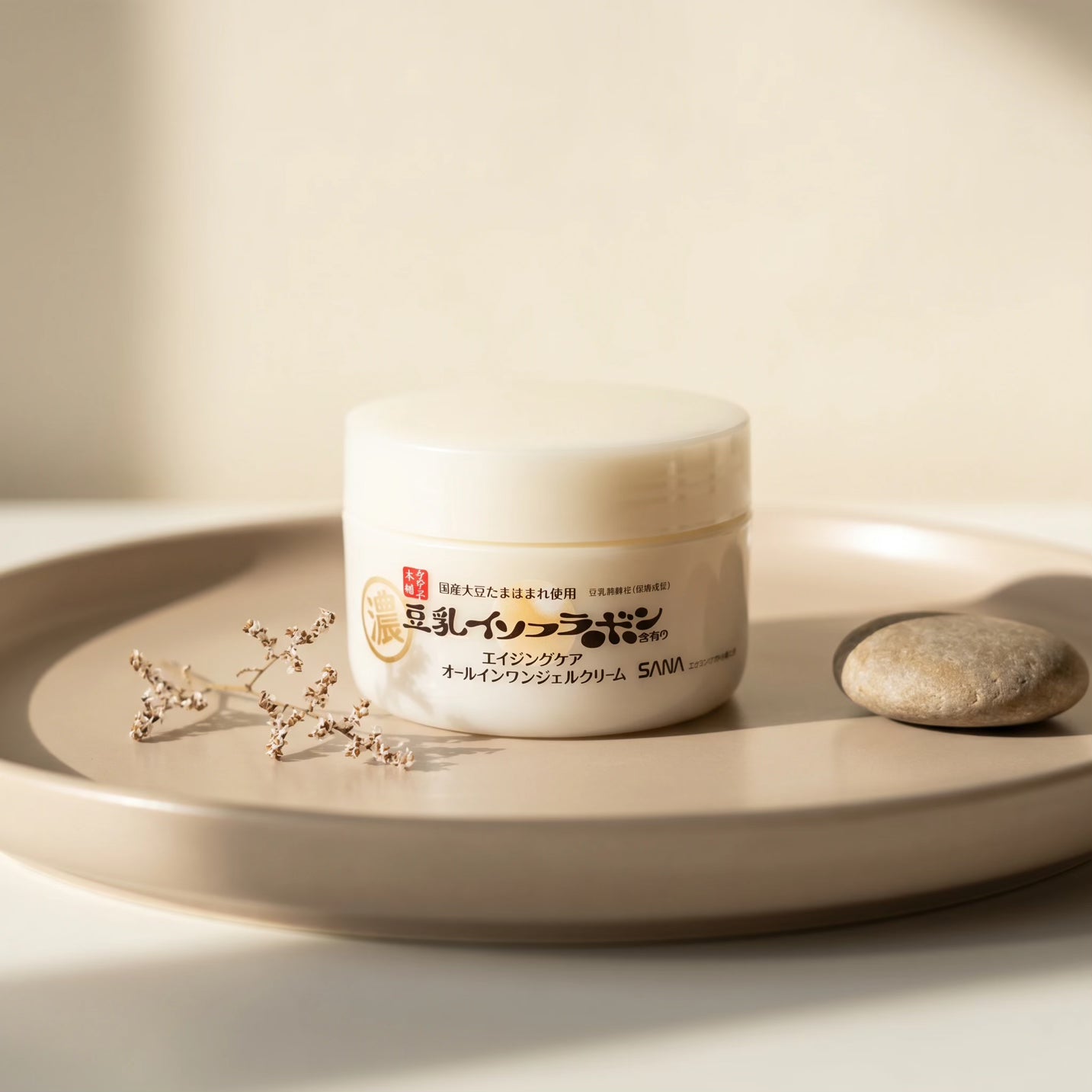 Sana Soy Isoflavones Retinol Gel Cream 100g