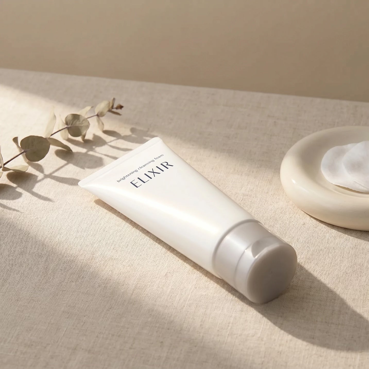 Shiseido Elixir Brightening Cleansing Foam 145g