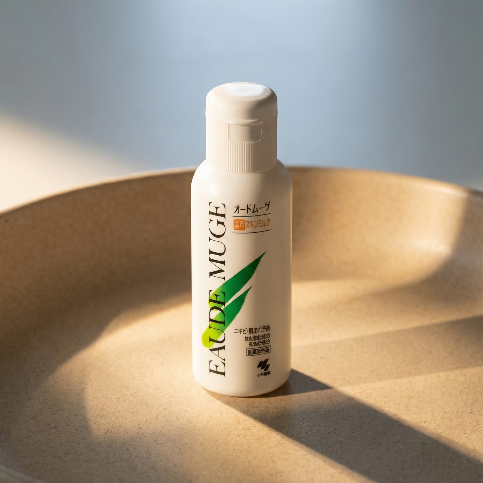 Eau De Muge Acne Care Skin Moisturizing Milk 100g