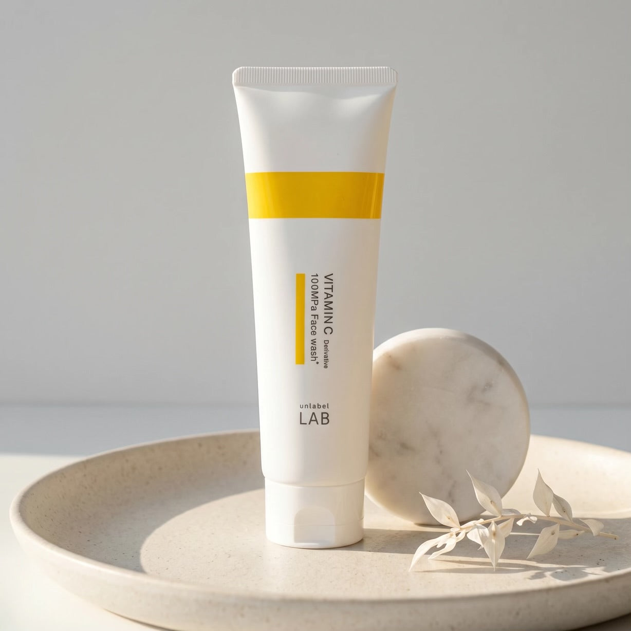 Unlabel LAB Vitamin C Derivative Face Wash 130g