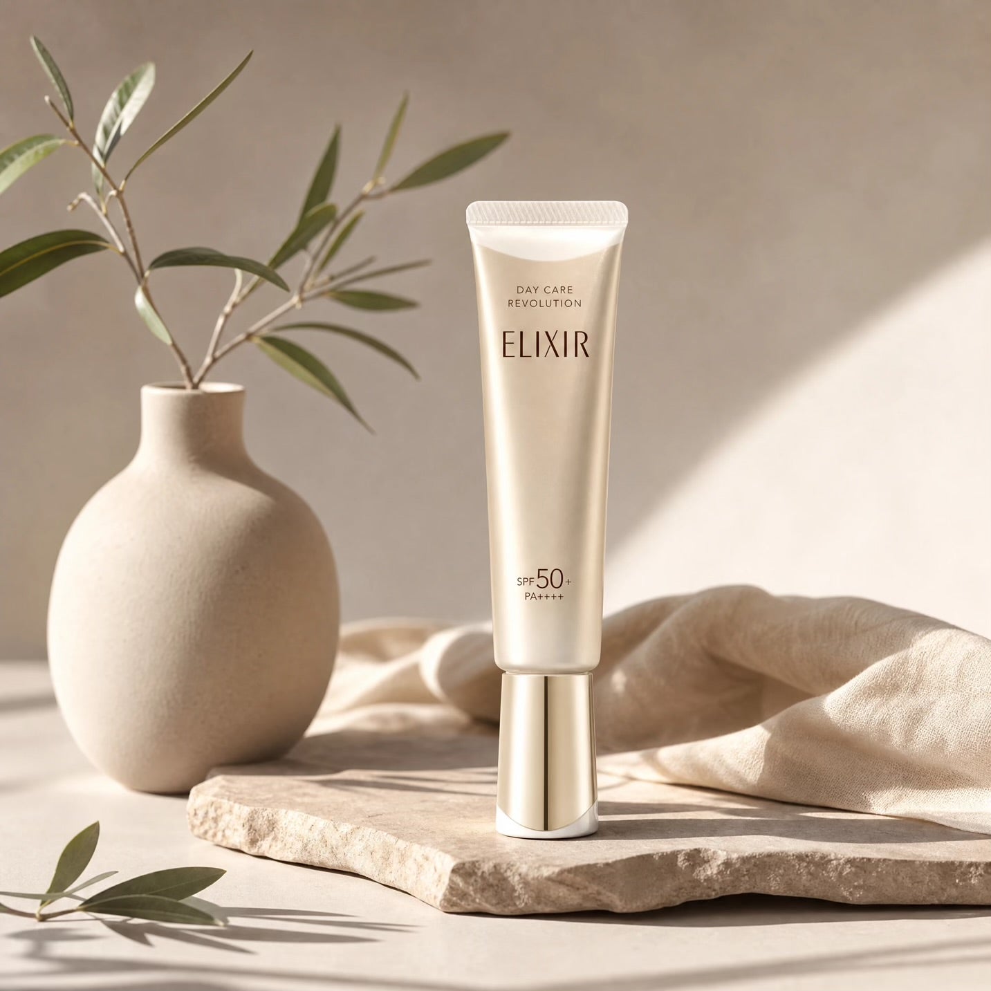 Shiseido Elixir Superieur Day Care Revolution UV SPF50+ PA++++ 35ml
