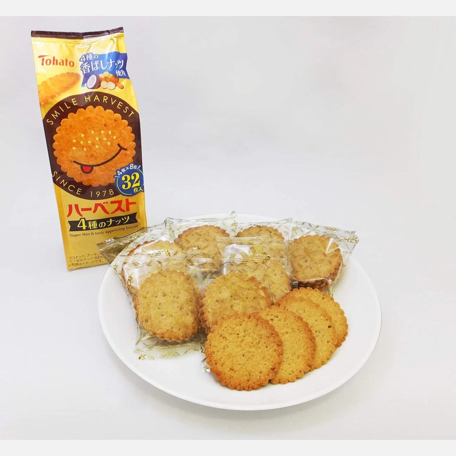 Tohato Harvest 4 Types of Nuts Biscuit 96g (32 Units) - Buy Me Japan