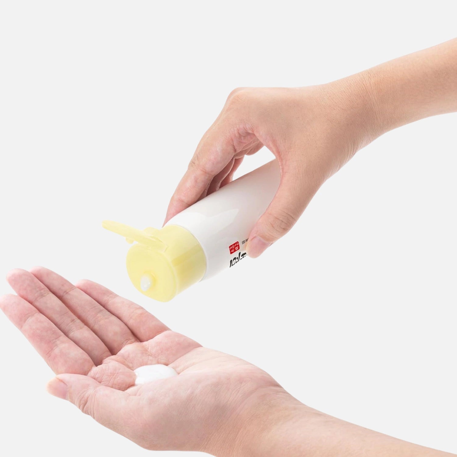 Sana Soy Isoflavones Vitamin C Milky Lotion 130ml