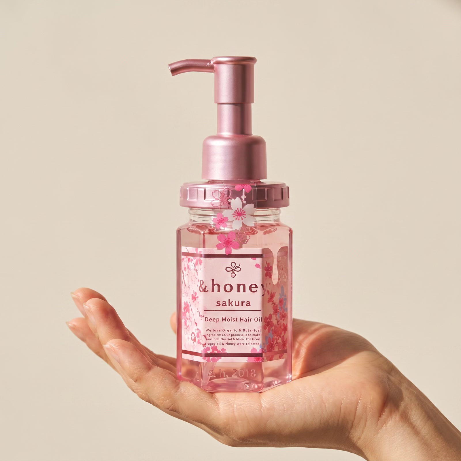 & Honey Sakura Limited Edition Deep Moist Hair Oil 100ml — GIFT ON HAND