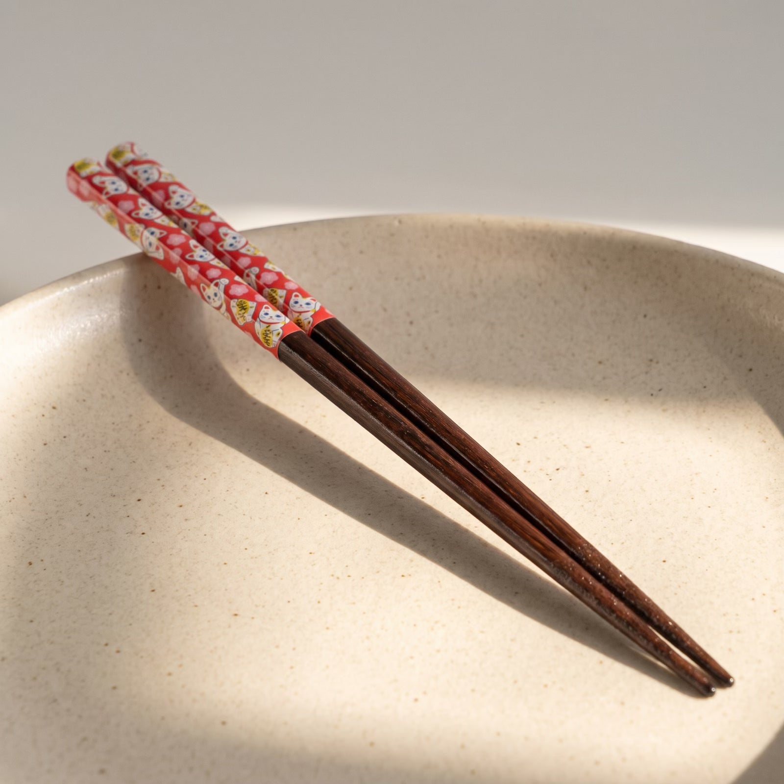 Daiso Natural Wood Good Luck Cat Design Chopstick — GIFT DEFAULT