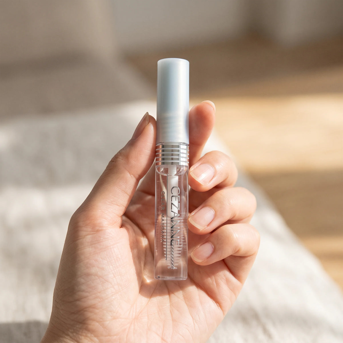 Cezanne Clear Mascara R 7.5g — on hand lifestyle view