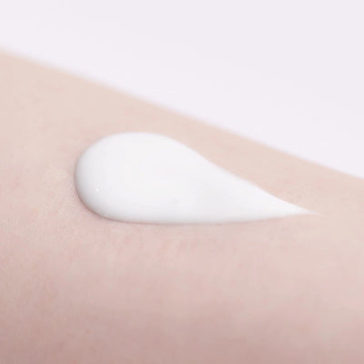 Chifure Moisturizing Milky Lotion 150ml - Buy Me Japan