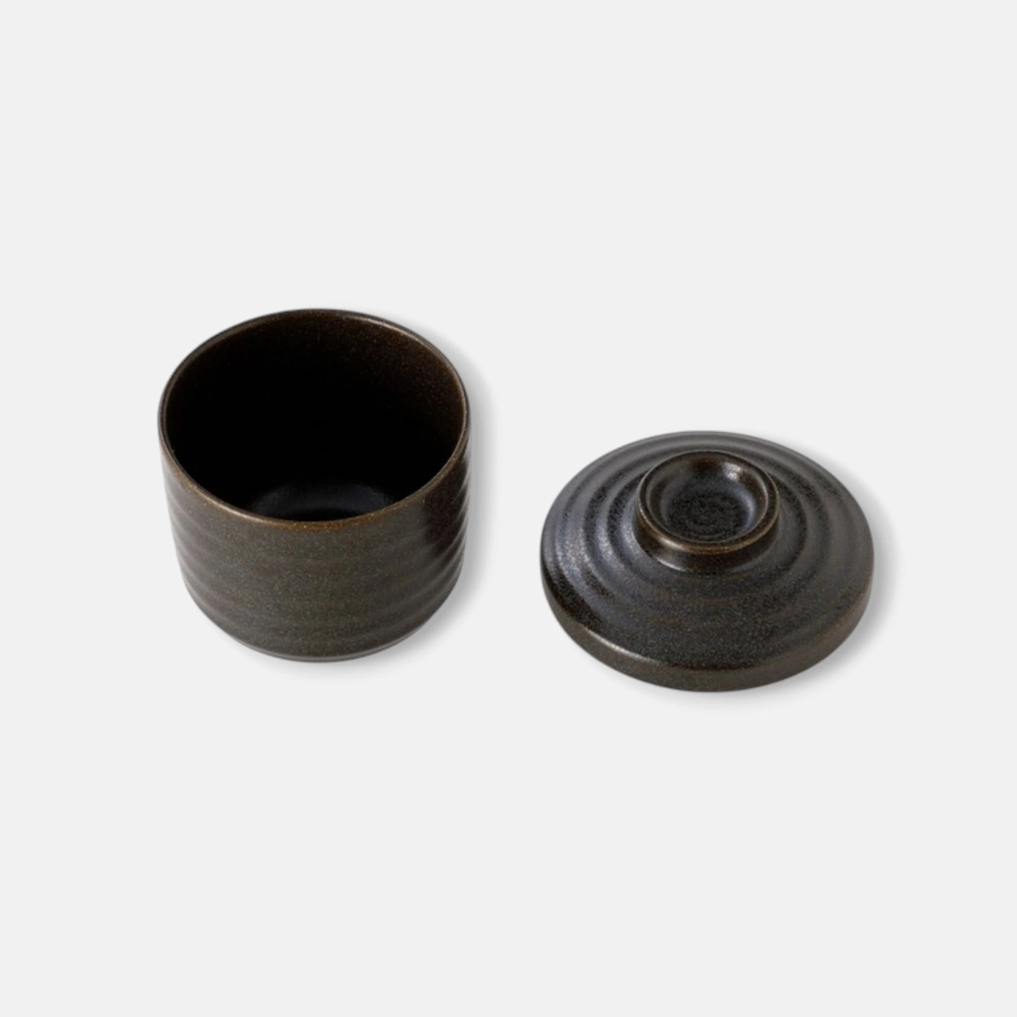 Nitori (Mino Ware) Japanese Ceramic Soup Bowl With Lid (Black)