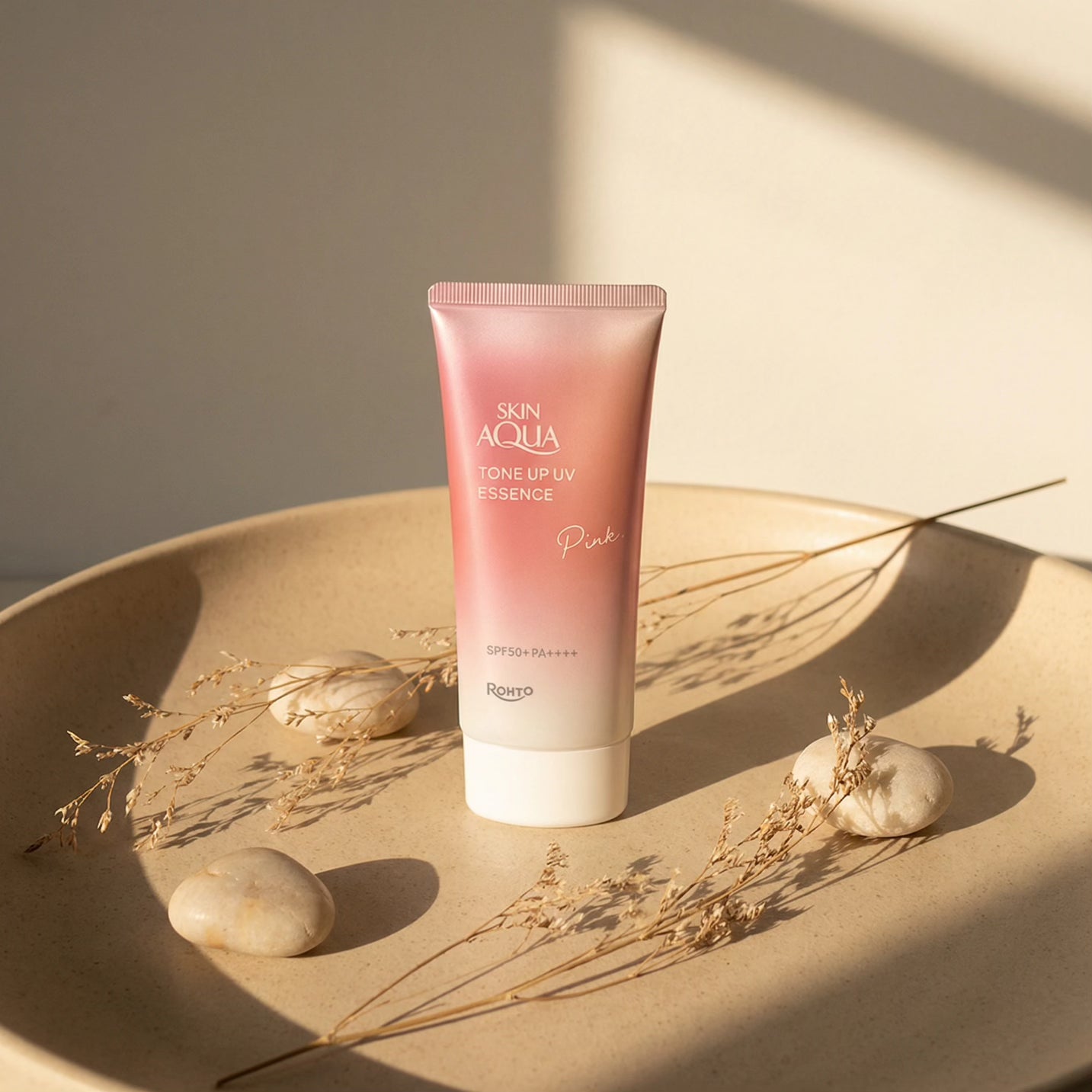 Skin Aqua Tone Up UV Essence Pink SPF 50+ PA++++ 70g