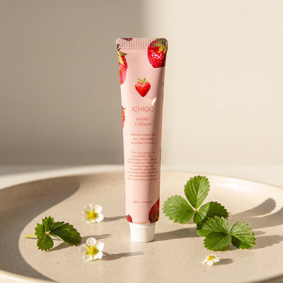 Daily Aroma Ichigo (Strawberry) Hand Cream 20g