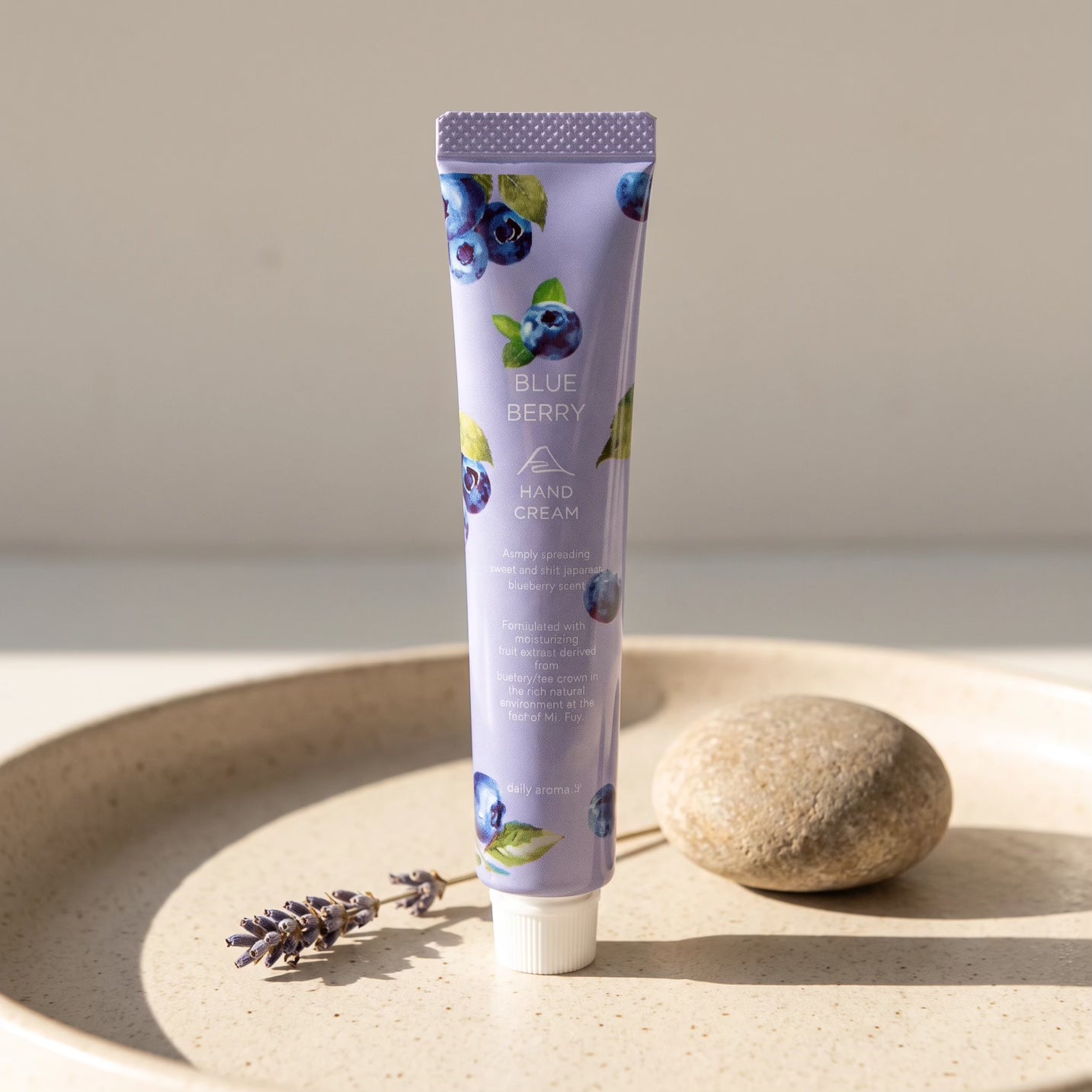 Daily Aroma Blueberry Hand Cream 20g
