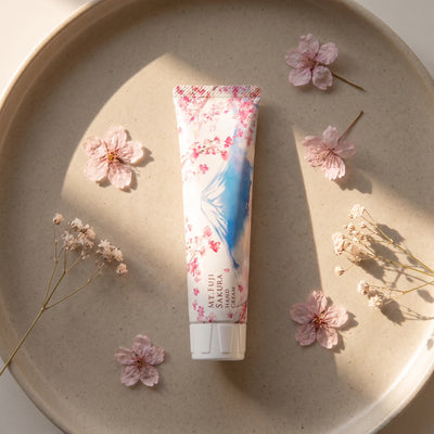 Daily Aroma Sakura Mt. Fuji Design (Cherry Blossom) Hand Cream 75g