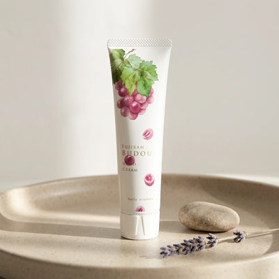 Daily Aroma Fujisan Budou (Grape) Hand Cream 20g/75g