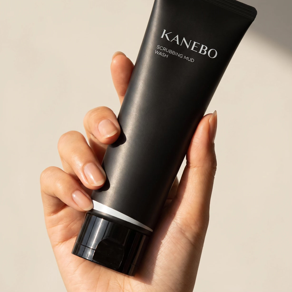 Kanebo Scrubbing Mud Wash 130g