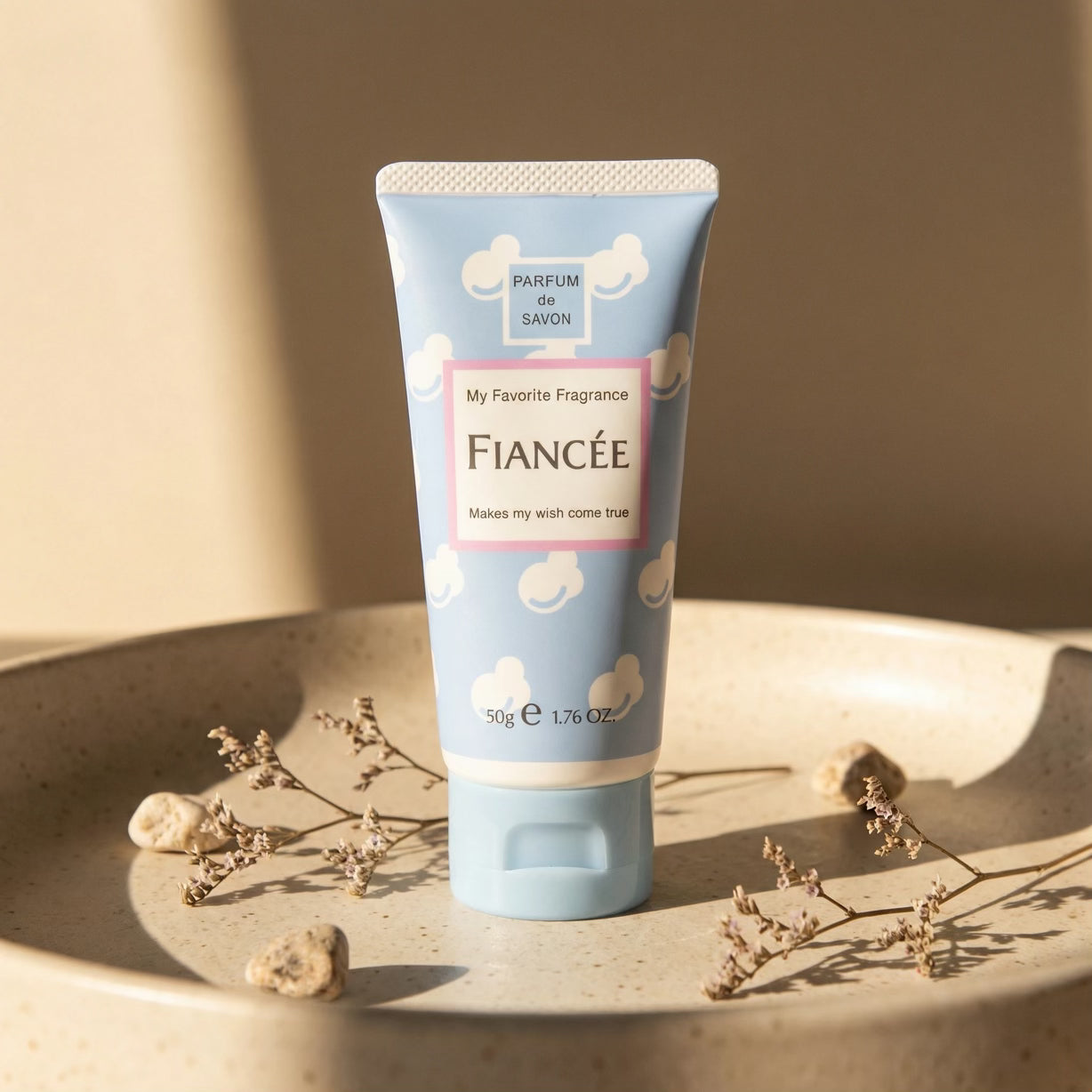 Fiancee Hand Cream (Parfum de Savon) 50g