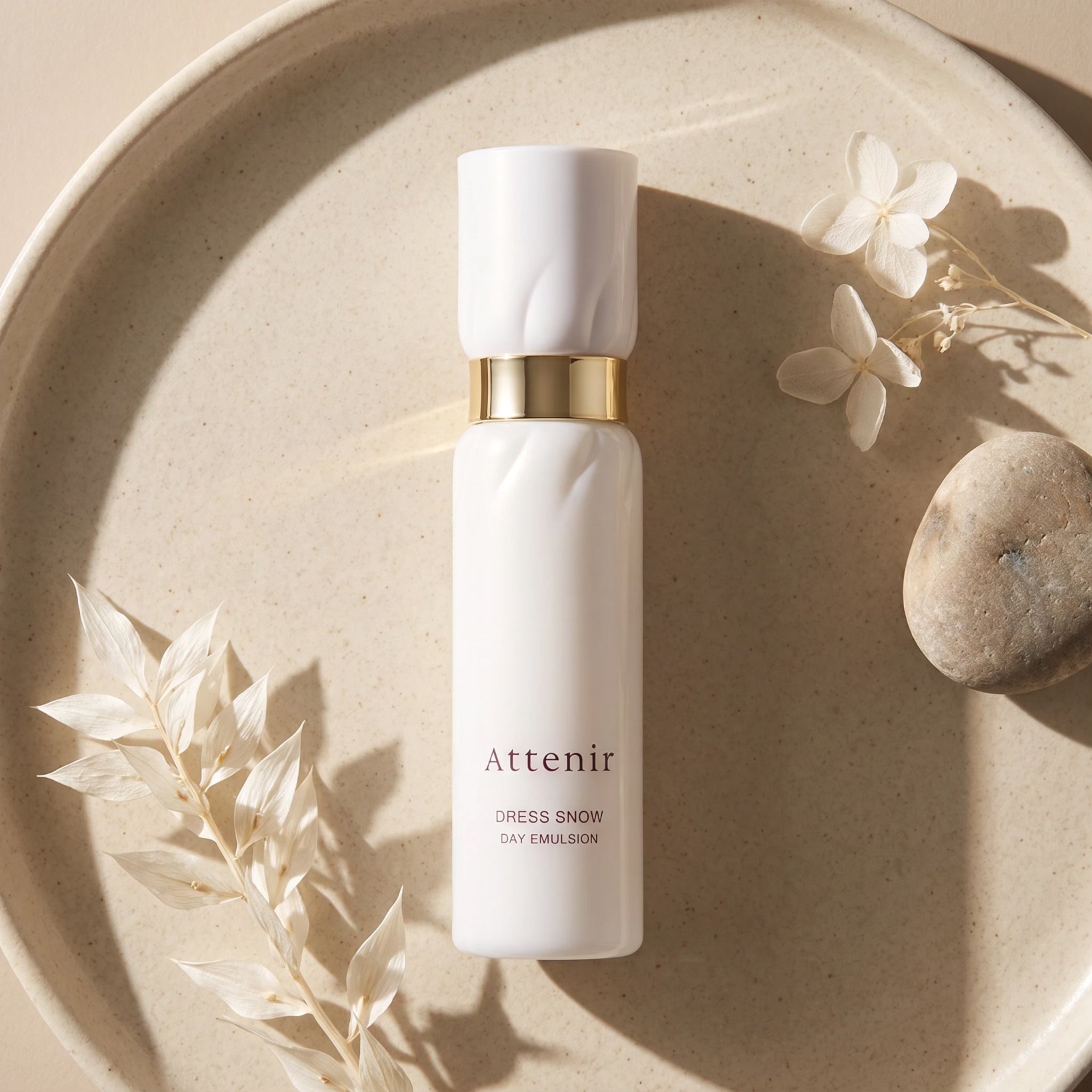 Attenir Dress Snow Day Emulsion 60ml