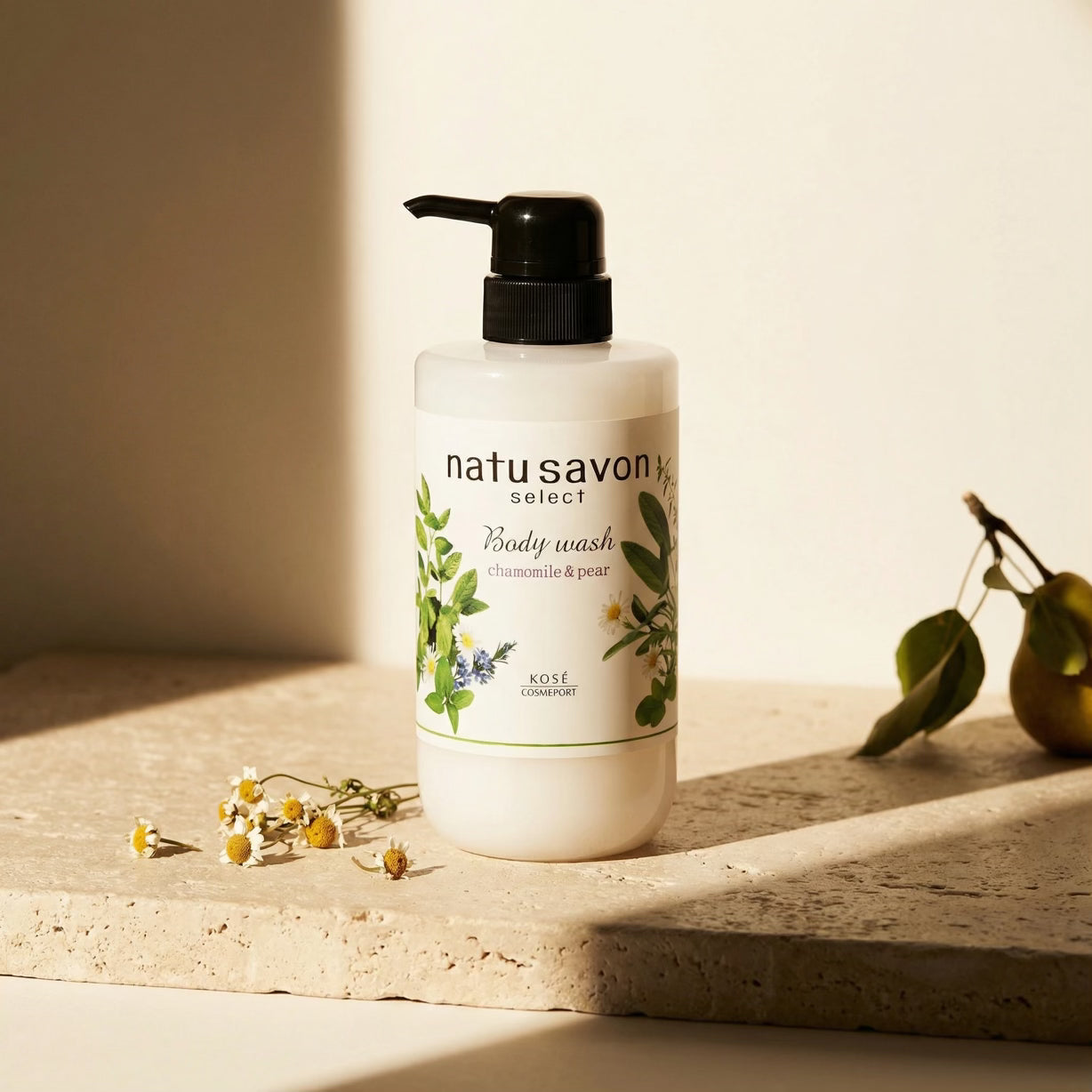 Kose Softymo Natu Savon Body Wash Chamomile & Pear 500ml