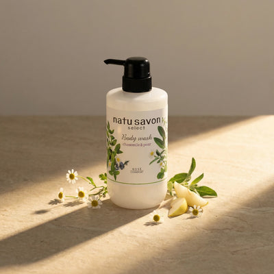 Kose Softymo Natu Savon Body Wash Chamomile & Pear 500ml