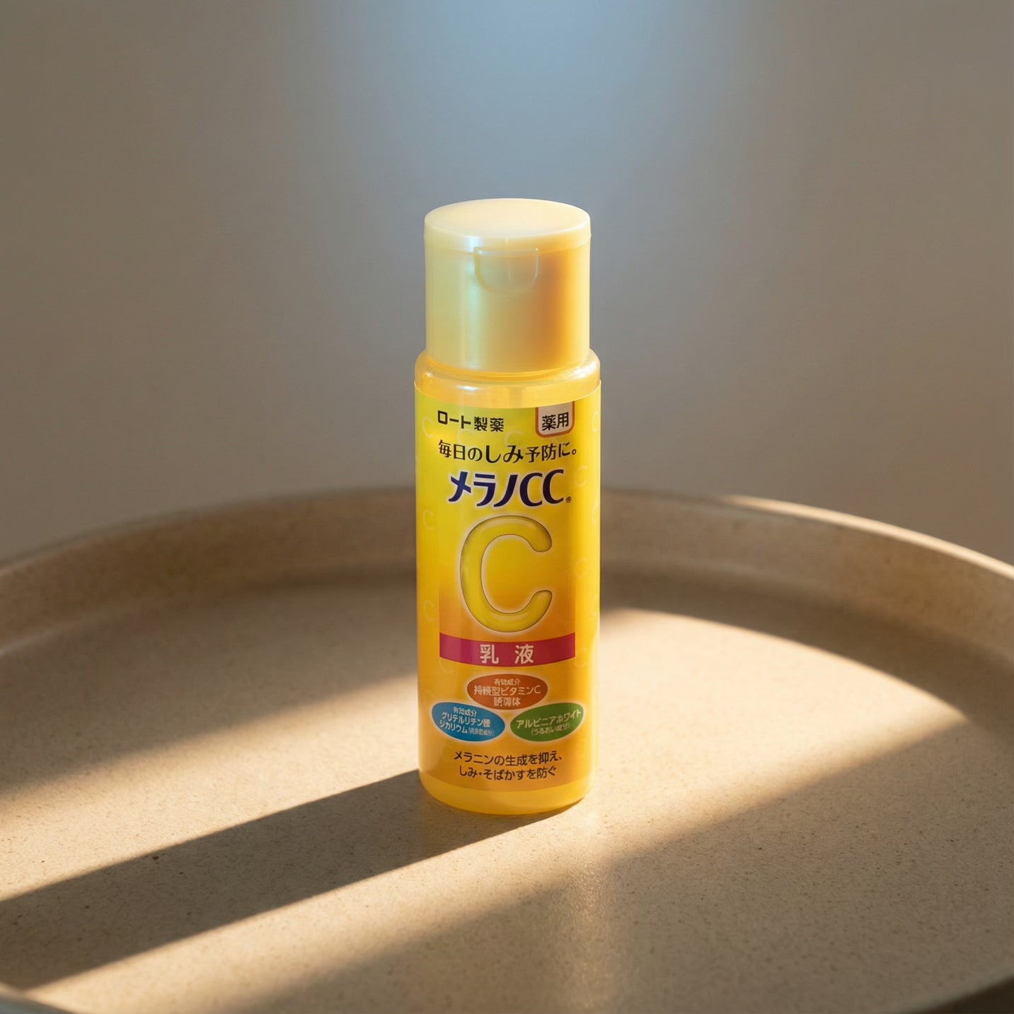 Melano CC Vitamin C Whitening Milky Lotion 120g