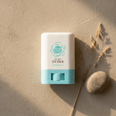 Shigaisen Yohou Smooth Dry Touch UV Stick SPF50+ PA++++ 15g
