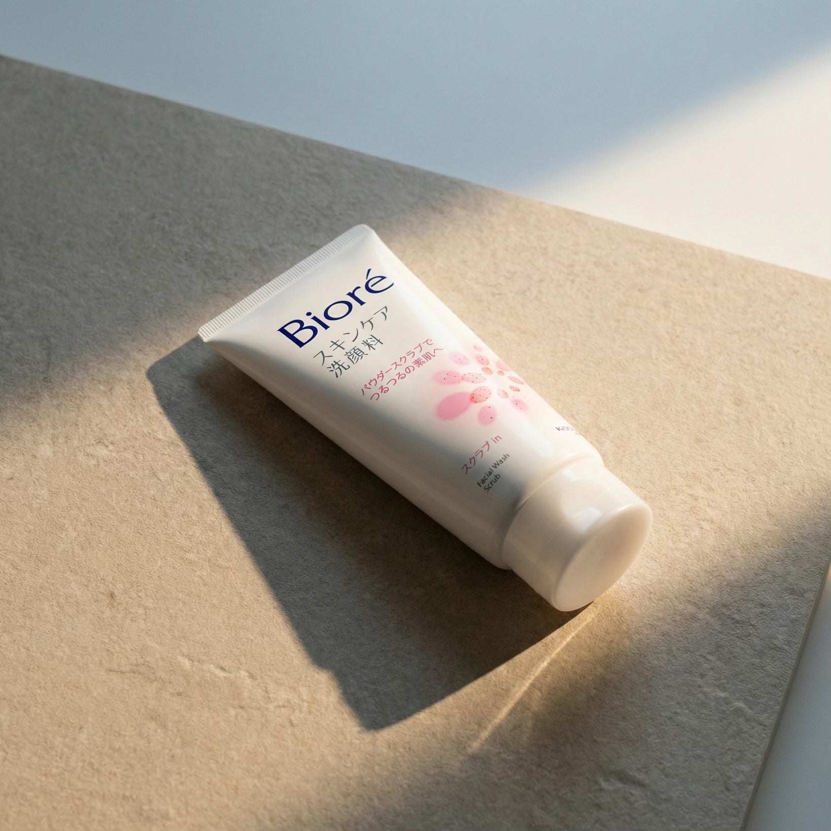 Biore Scrub In Facial Cleanser 130g