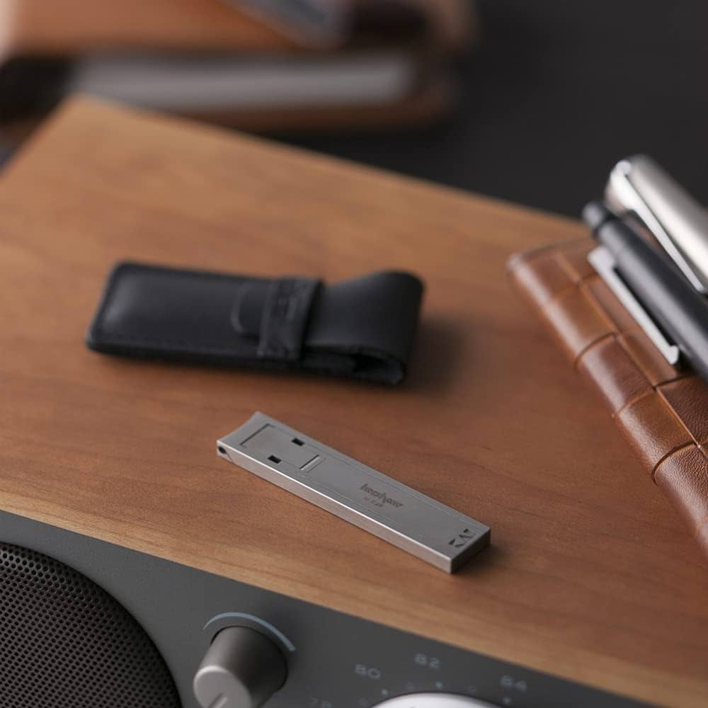 KAI Kershaw by KAI Premium Nail Clippers With Leather Pouch PQ1002