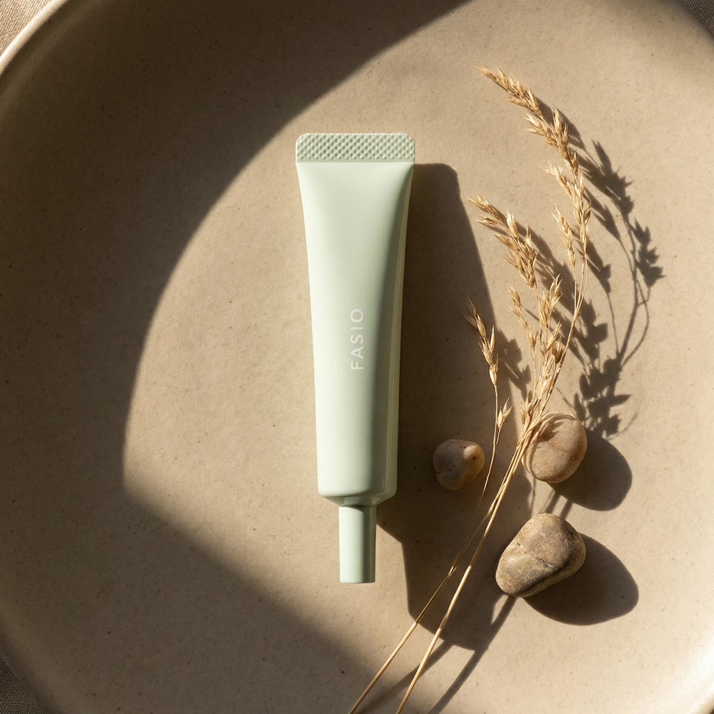 Kose Fasio Moisturizing Eye Cream Concealer (Orange Beige) 12g