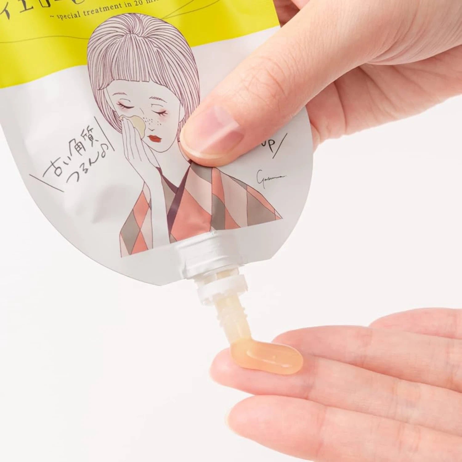 Kose Clear Turn Pore Komachi Yellow Peel Off Pack 30g